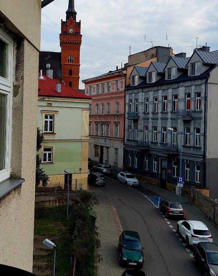 Old Town Plus Apartman Tarnów Kültér fotó
